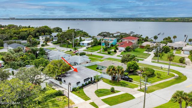 18 Bridgeport Road, Daytona Beach, FL 32118