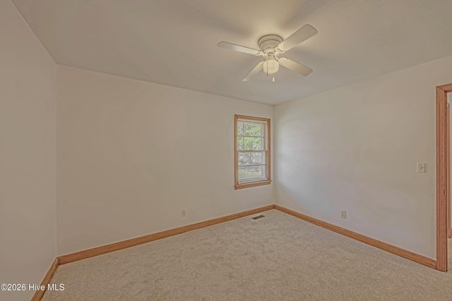 610 W Church Street, Beulaville, NC 28518