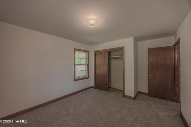 610 W Church Street, Beulaville, NC 28518