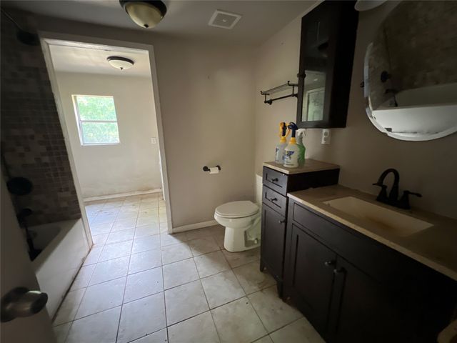 502 Sherman Street, Tioga, TX 76271