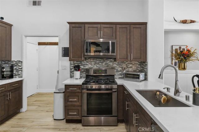 13810 Cheina Court, Corona, CA 92883