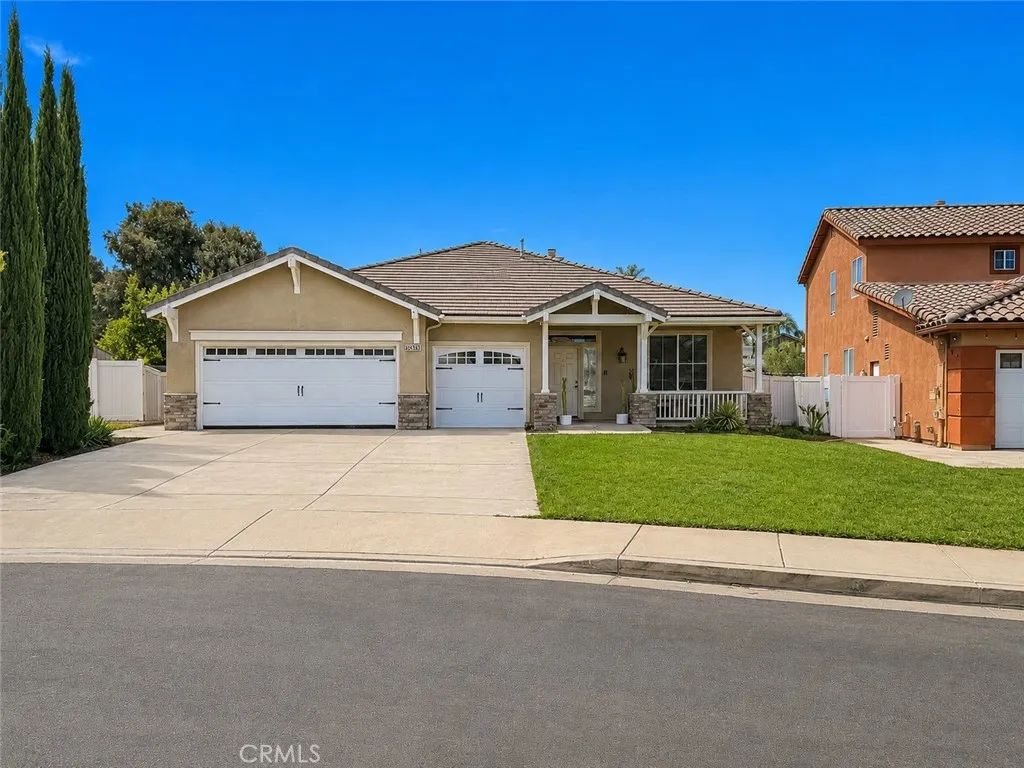 13810 Cheina Court, Corona, CA 92883
