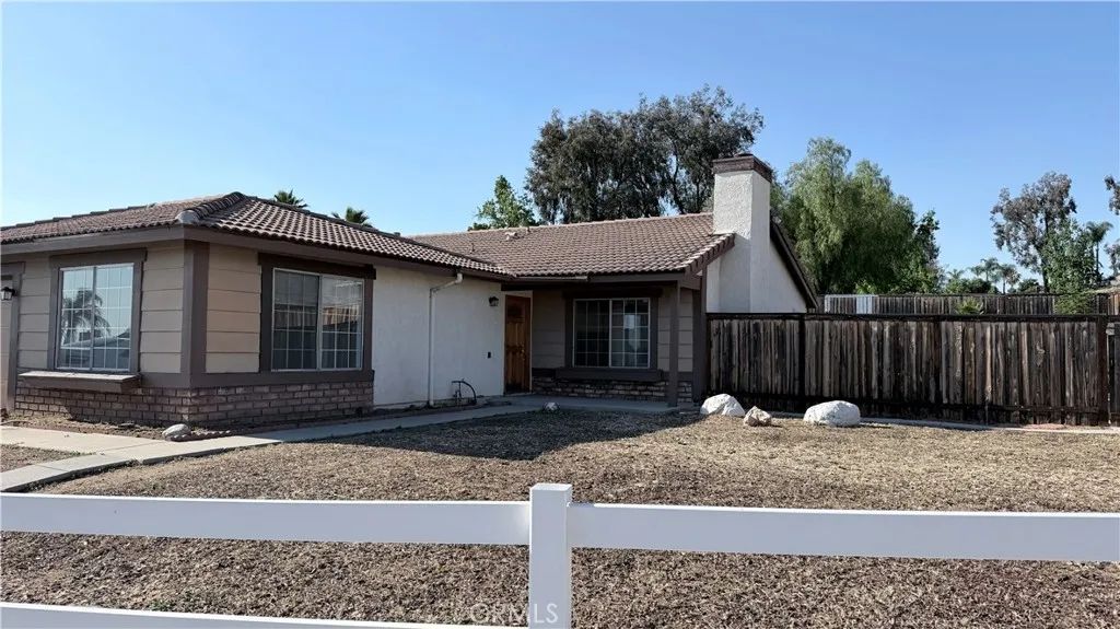 24856 Sunday, Moreno Valley, CA 92557