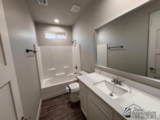 712 E 12 Pl, Somerton, AZ 85350