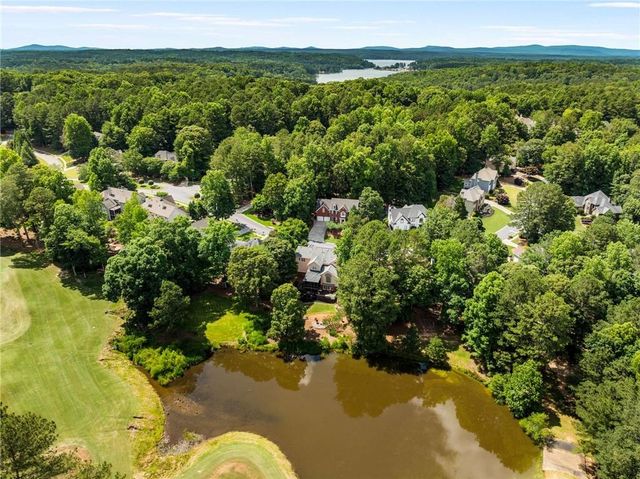 1028 Longwood Drive, Woodstock, GA 30189