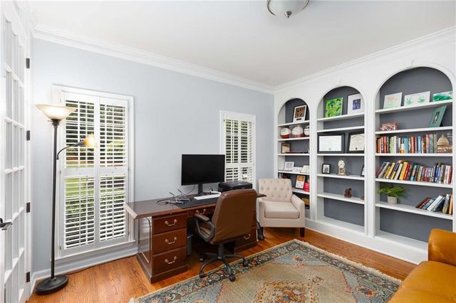 1028 Longwood Drive, Woodstock, GA 30189