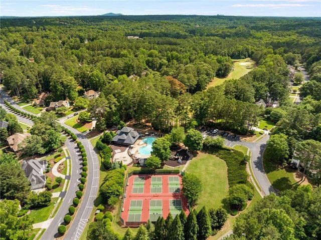 1028 Longwood Drive, Woodstock, GA 30189