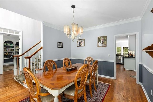 1028 Longwood Drive, Woodstock, GA 30189