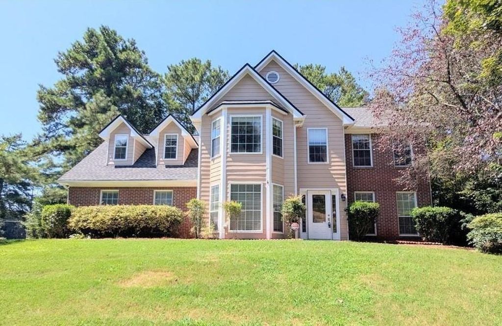 830 Meadowsong Circle, Lawrenceville, GA 30043