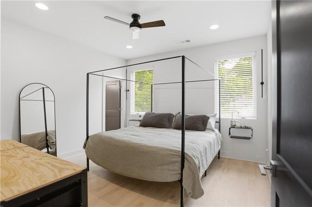 1171 State Street NW B, Atlanta, GA 30318