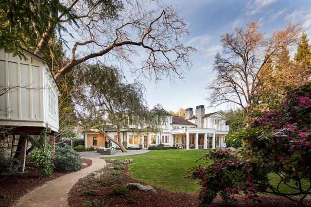 420 Magdalena Avenue, Los Altos Hills, CA 94024