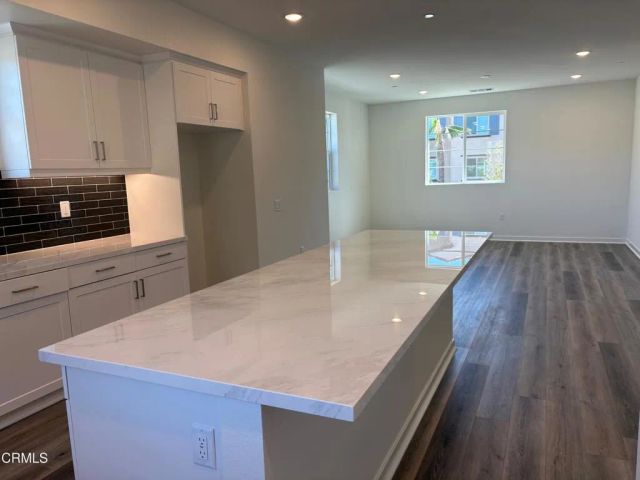 2862 Via Descanso, Camarillo, CA 93012