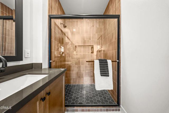 2862 Via Descanso, Camarillo, CA 93012