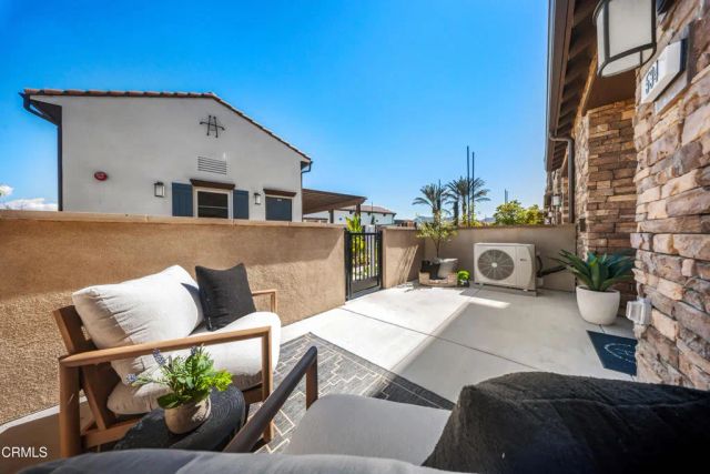 2862 Via Descanso, Camarillo, CA 93012