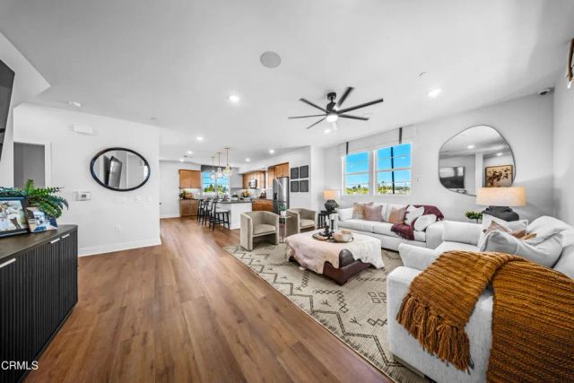 2862 Via Descanso, Camarillo, CA 93012