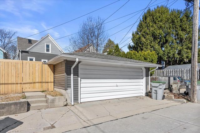 2742 S Greeley STREET, Milwaukee, WI 53207