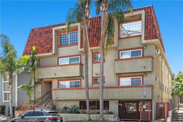 1825 Selby 205, Los Angeles, CA 90025