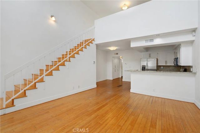 1825 Selby 205, Los Angeles, CA 90025