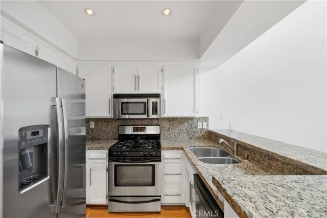 1825 Selby 205, Los Angeles, CA 90025