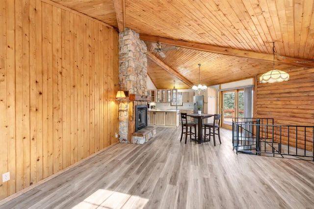 11732 LAKESHORE ROAD, Two Rivers, WI 54241