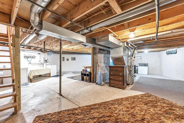 11732 LAKESHORE ROAD, Two Rivers, WI 54241