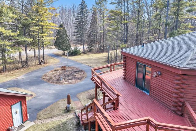 11732 LAKESHORE ROAD, Two Rivers, WI 54241