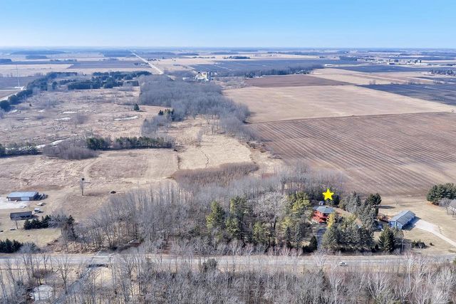 11732 LAKESHORE ROAD, Two Rivers, WI 54241