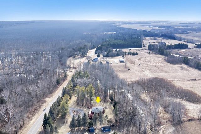 11732 LAKESHORE ROAD, Two Rivers, WI 54241