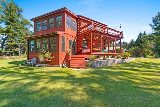 11732 LAKESHORE ROAD, Two Rivers, WI 54241