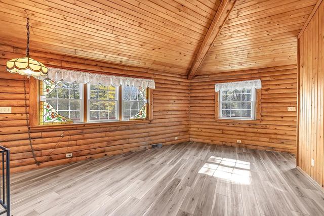 11732 LAKESHORE ROAD, Two Rivers, WI 54241