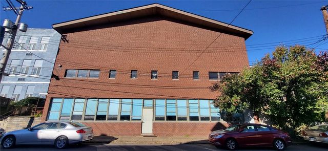 3256 Parkview Ave, Oakland, PA 15213