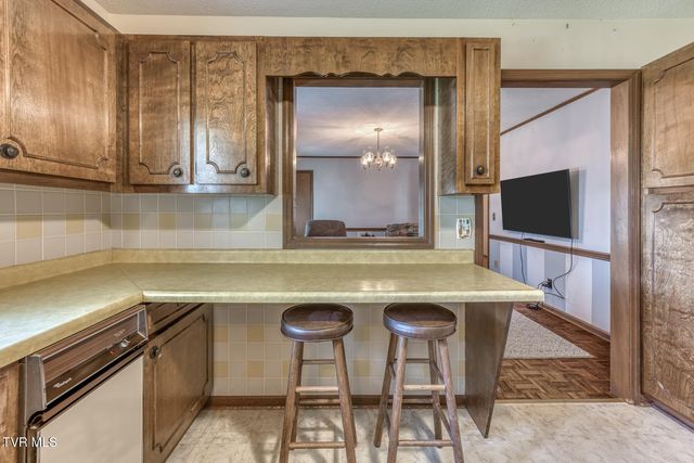 117 Dellwood Lane, Gray, TN 37615