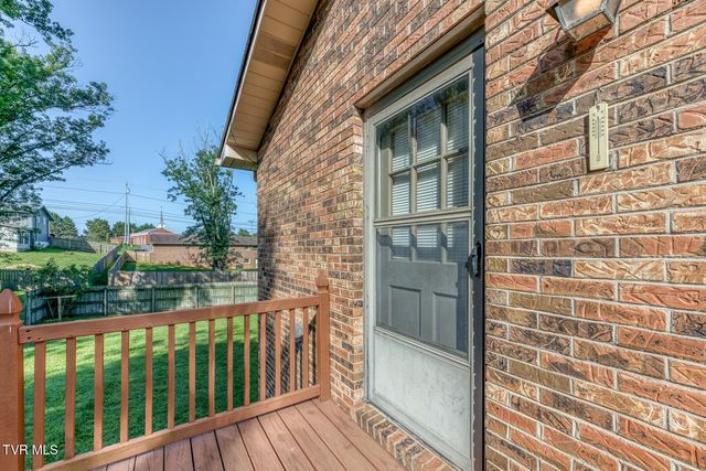 117 Dellwood Lane, Gray, TN 37615
