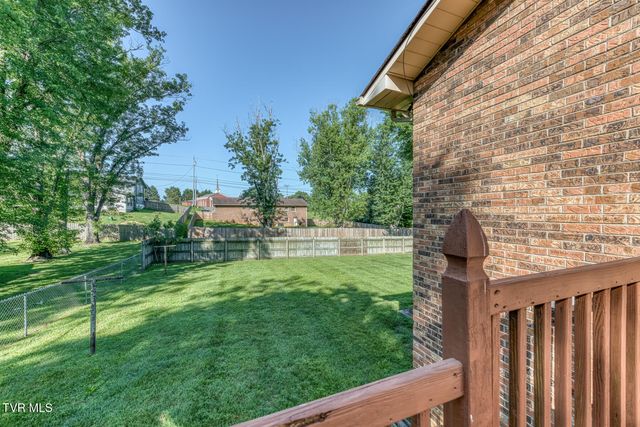 117 Dellwood Lane, Gray, TN 37615
