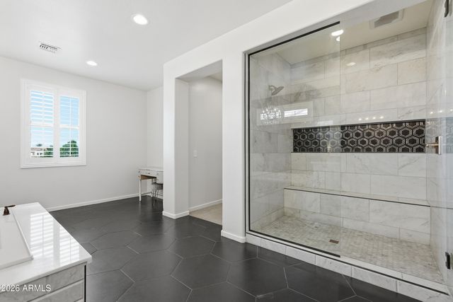 2830 E PEARL Street, Mesa, AZ 85213