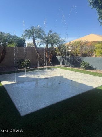 2830 E PEARL Street, Mesa, AZ 85213