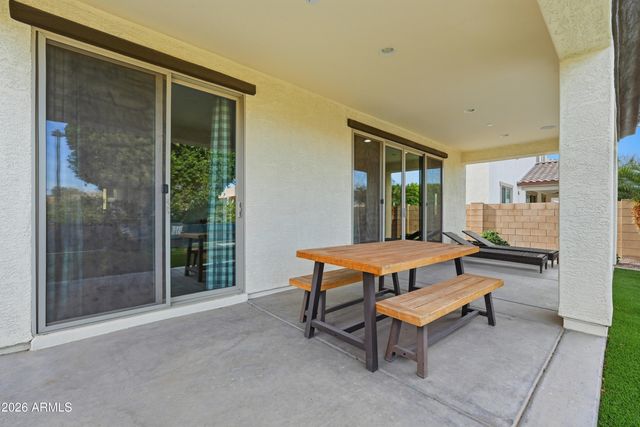 2830 E PEARL Street, Mesa, AZ 85213