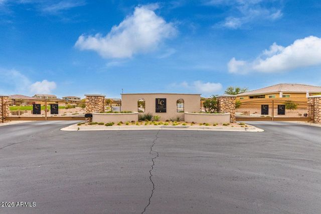 2830 E PEARL Street, Mesa, AZ 85213