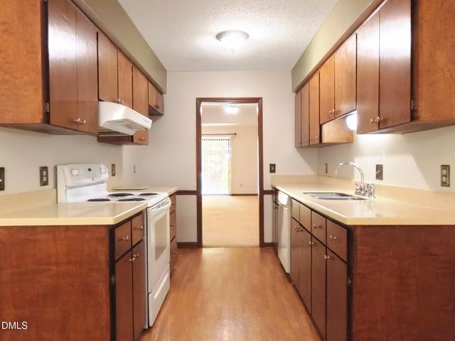 5867 Branchwood Road, Raleigh, NC 27609