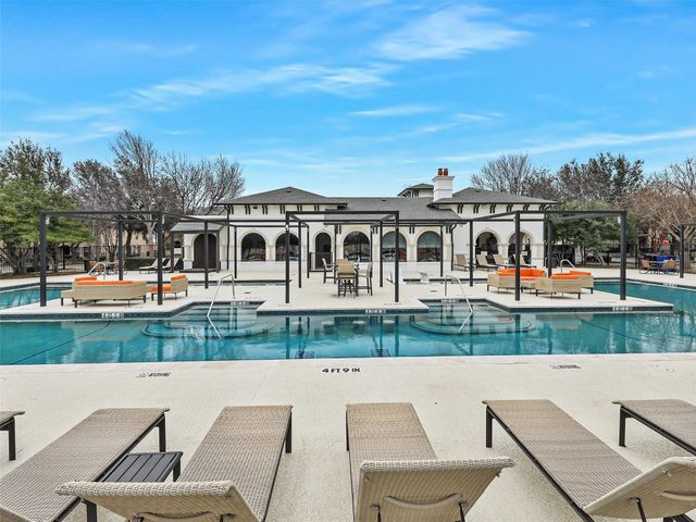 5582 Grosseto Drive, Frisco, TX 75034