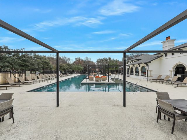 5582 Grosseto Drive, Frisco, TX 75034