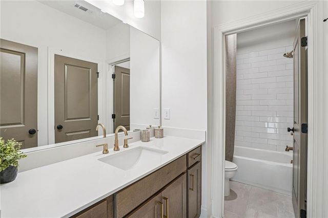 132 Iveybrooke Lane 71, Alpharetta, GA 30009