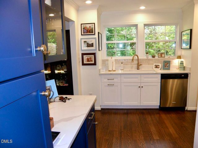 2858 Wycliff Road, Raleigh, NC 27607