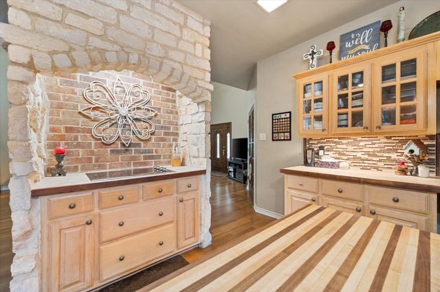 4070 Fm 2452, Corsicana, TX 75110