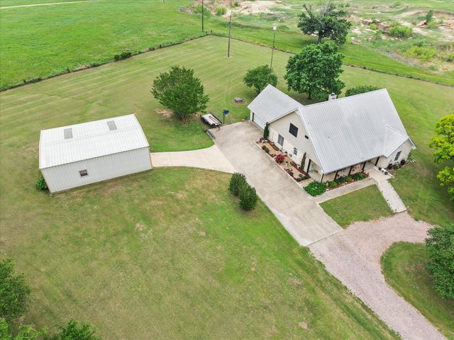 4070 Fm 2452, Corsicana, TX 75110