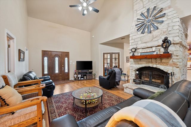 4070 Fm 2452, Corsicana, TX 75110