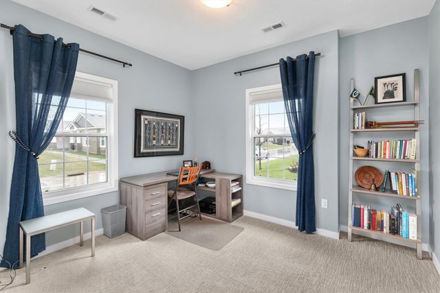 8943 Nelle Lane, West Des Moines, IA 50266