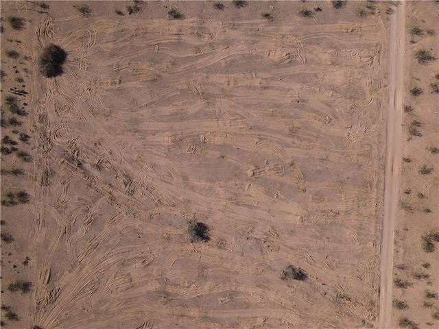 0 N2 of Lot 4 S Eden Road, Golden Valley, AZ 86413