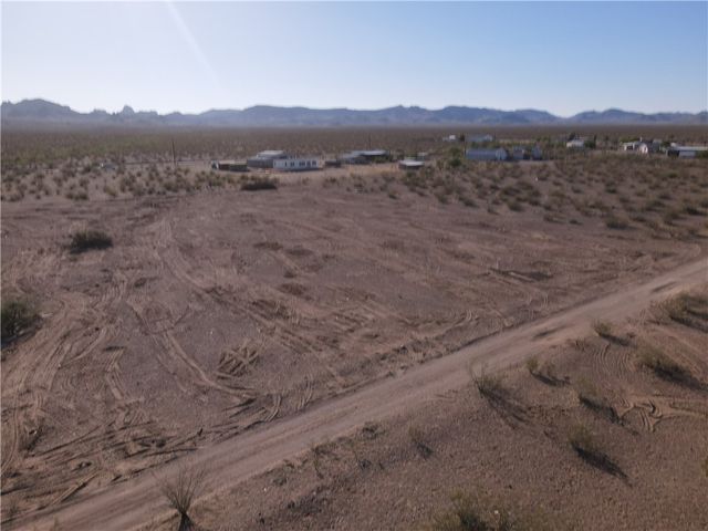 0 N2 of Lot 4 S Eden Road, Golden Valley, AZ 86413