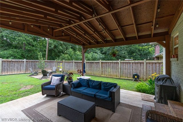 3313 S 42nd Street, Fort Smith, AR 72903